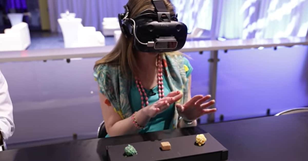 Virtual reality dining