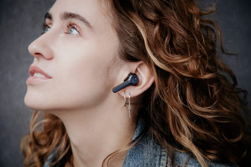 AIRY TRUE WIRELESS
